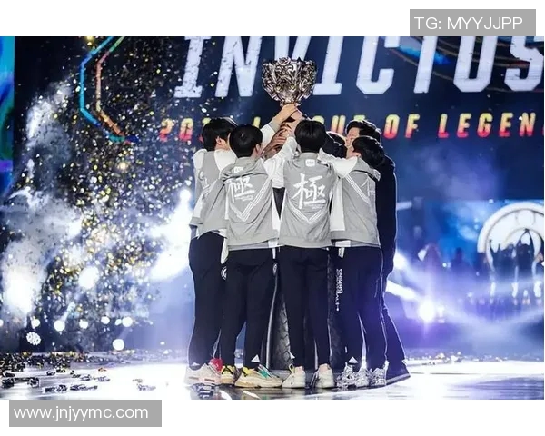 电竞比分职业联赛最新动态IG战队以58分稳居积分榜首位实时新闻